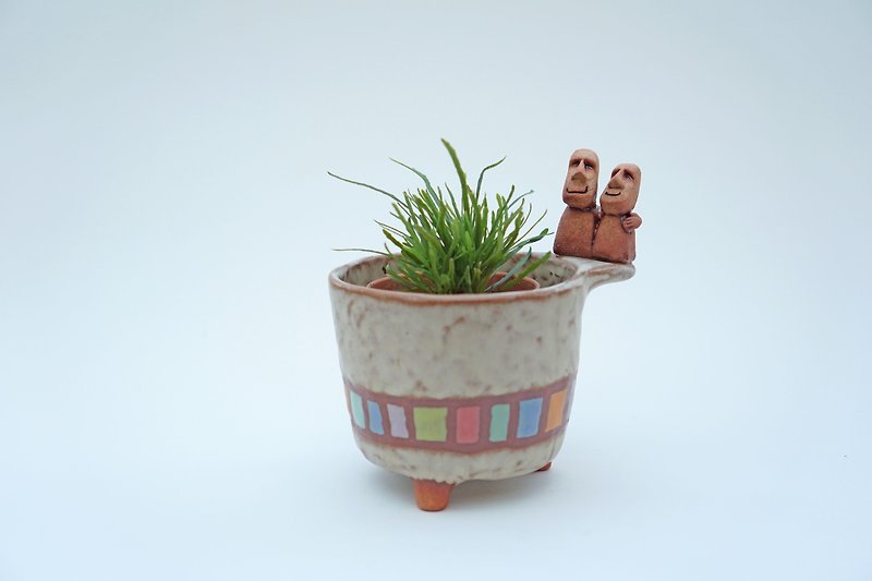 Plant pot with Moeyes ,cactus,ceramics,pottery,handmade - 植栽/盆栽 - 陶 多色