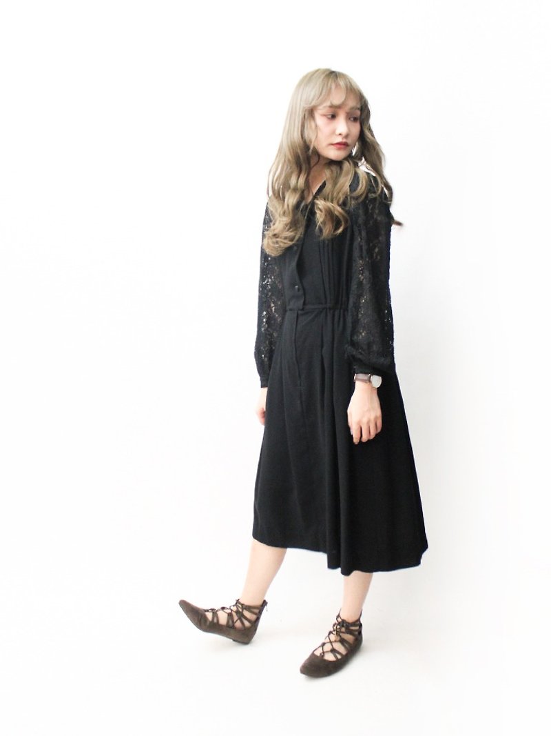 【RE1004D1452】早秋复古黑色蕾丝拼接长袖古着洋装 - 洋装/连衣裙 - 聚酯纤维 黑色
