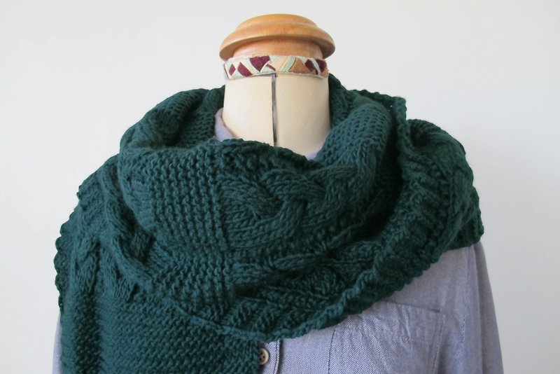 Lan毛线围巾(麻花墨绿) - 围巾/披肩 - 聚酯纤维 绿色
