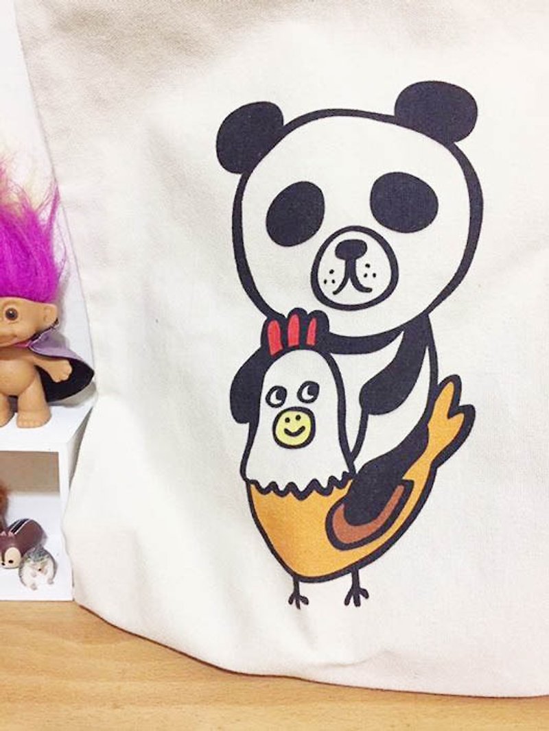 panda杂货铺-熊猫骑鸡帆布包 环保购物袋 - 侧背包/斜挎包 - 棉．麻 