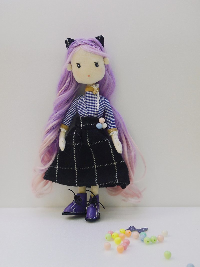 Handmade Doll -Kitty Lady - 玩偶/公仔 - 棉．麻 紫色