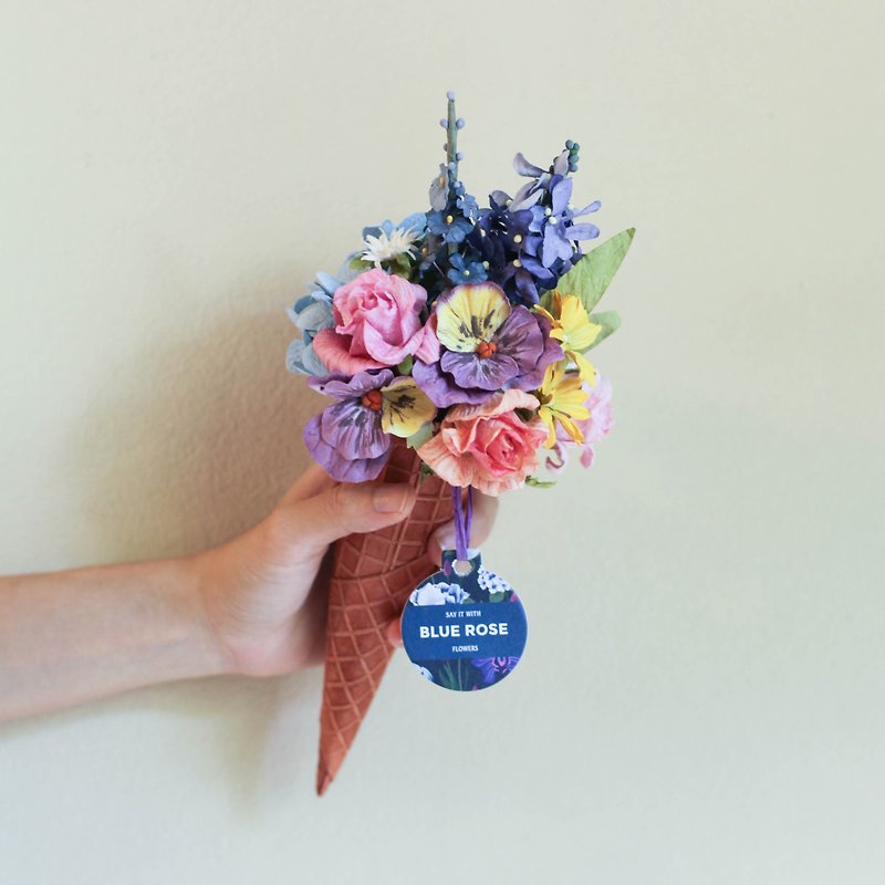 Handmade Paper Flower Heartmade Gift Flowery Ice-Cream Cone Mix Colour Size 3"x7" - 木工/竹艺/纸艺 - 纸 紫色
