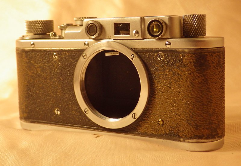 KMZ Zorki-1 测距仪 35 毫米胶片相机机身仅按原样零件需要维修 - 相机 - 其他材质 