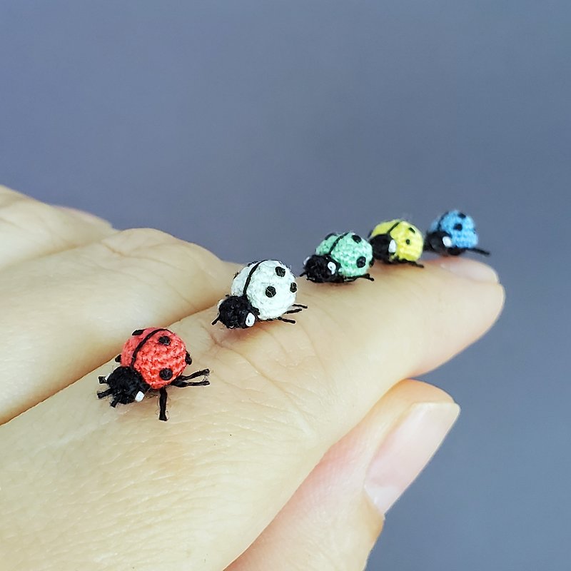 Extreme micro custom ladybag. Dollhouse miniature. Marvelous crochet ladybug. - 玩偶/公仔 - 棉．麻 红色