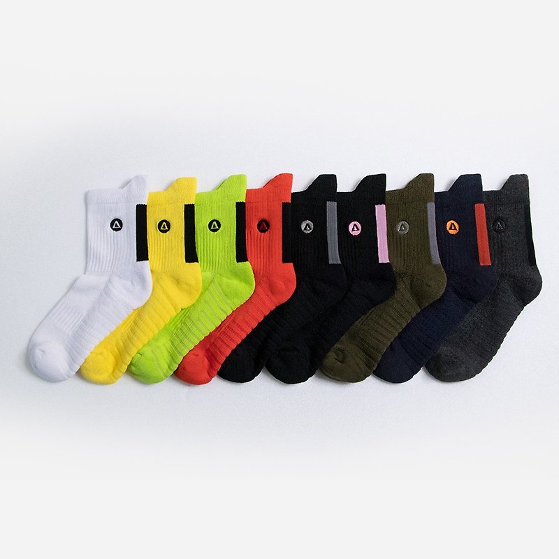 【WARX抑菌除臭袜】二刀流 运动中筒袜 (共9色) - 袜子 - 棉．麻 