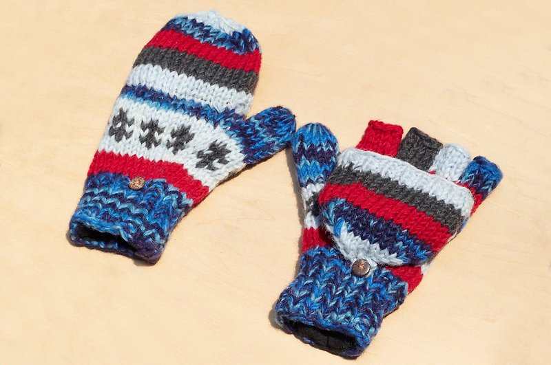 圣诞礼物 创意礼物 限量一件手织纯羊毛针织手套 / 可拆卸手套 / 保暖手套(made in nepal) - 蓝天与树林段染渐层 - 手套 - 羊毛 多色