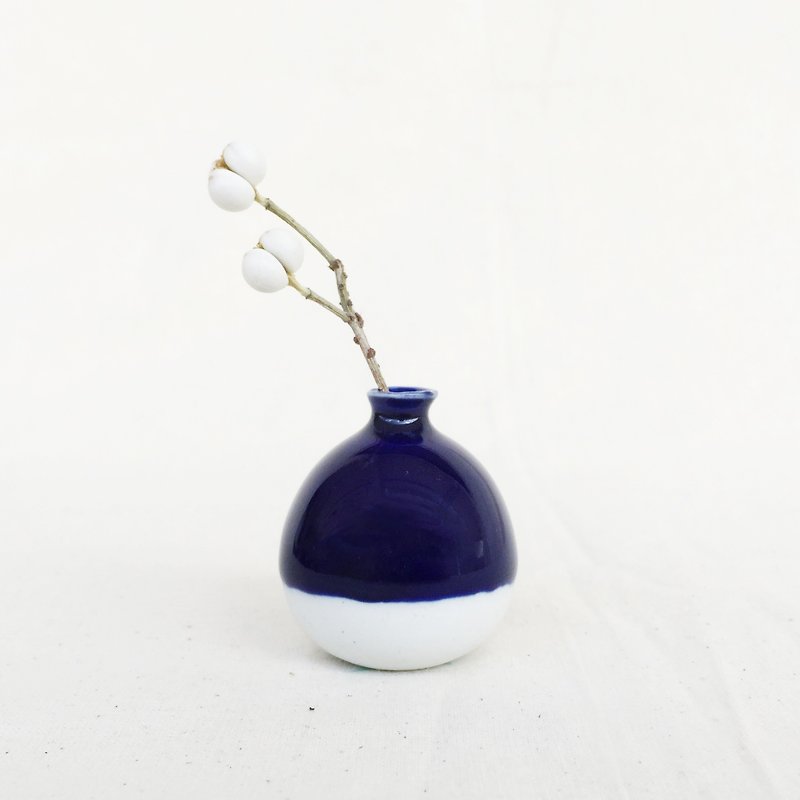 手工陶瓷迷你花器－青花蓝 - 花瓶/陶器 - 瓷 蓝色