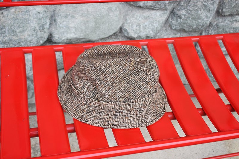 H505[Vintage帽子]咖啡色100%羊毛帽(圣诞交换礼物推荐好物) - 帽子 - 羊毛 咖啡色