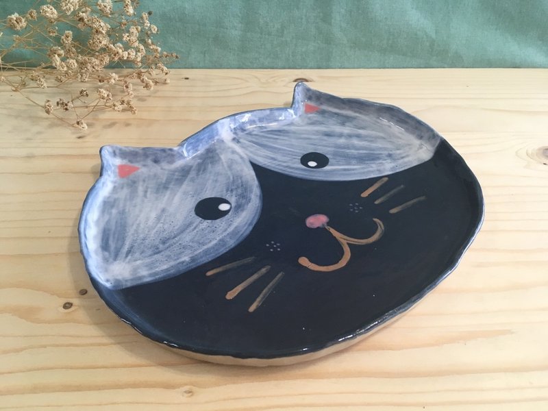 猫咪大陶盘 - 浅碟/小碟子 - 陶 黑色