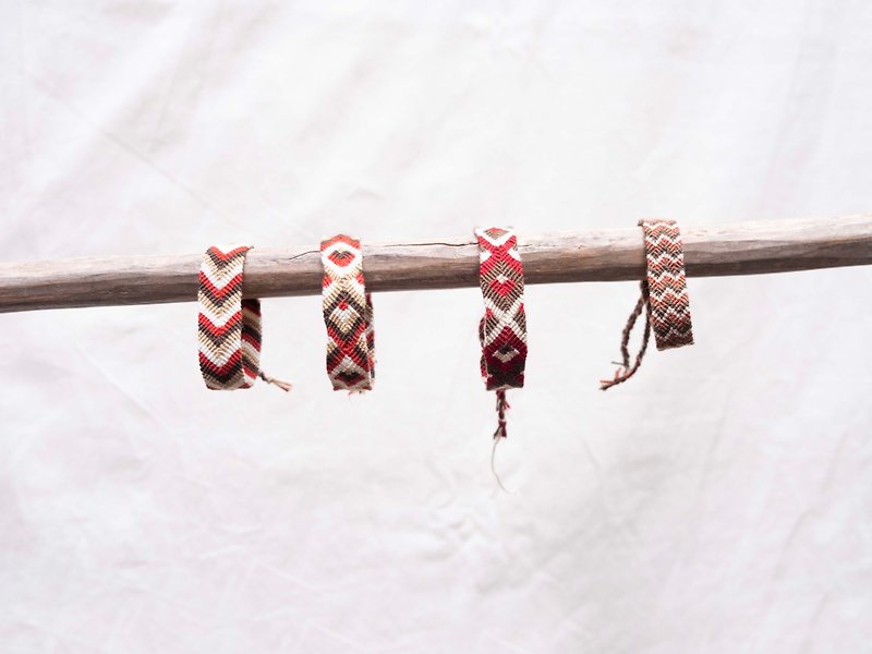 【瓦尤编织绳】 Cono/哥伦比亚 - 手链/手环 - 棉．麻 咖啡色