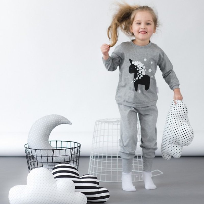 Grey two piece kids pajamas with unicorn - 其他 - 棉．麻 灰色