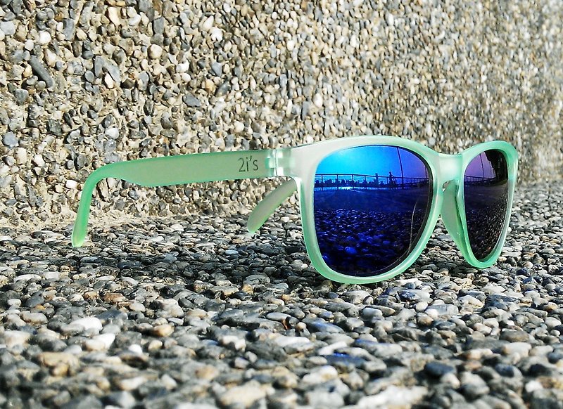 太阳眼镜│雾面绿色框│蓝色反光镜片│墨镜│抗UV400│2is Gino - 眼镜/眼镜框 - 塑料 绿色