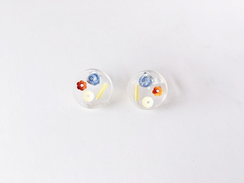 玻璃冰菓系列-花花玻璃 贴耳 手工耳环 耳针/耳夹 - 耳环/耳夹 - 其他材质 多色