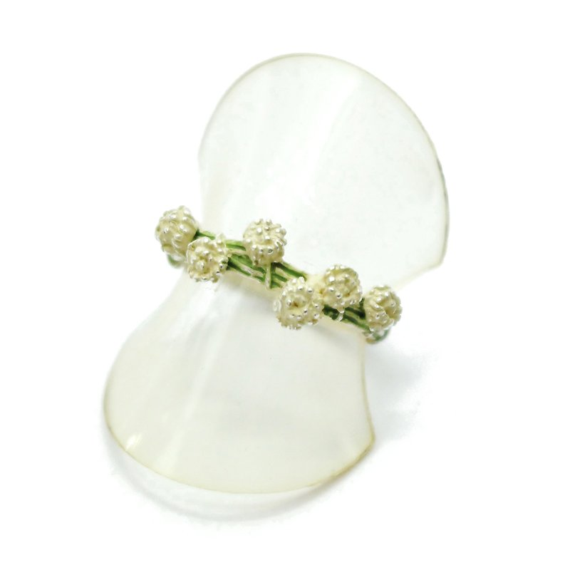 Blossom Crown Ring / 花かんむりリングRN128 - 戒指 - 其他金属 白色