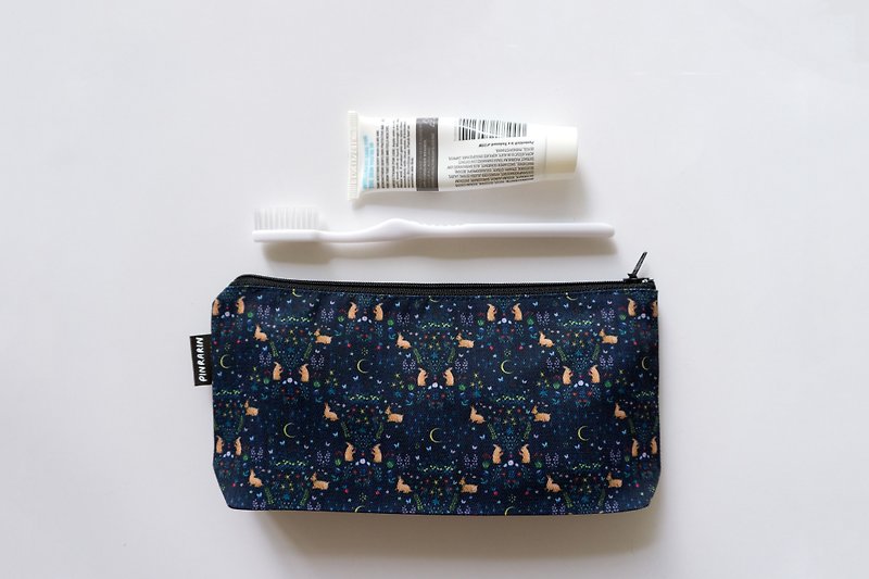 Rabbit zipper accessories pouch / Canvas tool bag / Stationery bag - Navy Blue - 化妆包/杂物包 - 聚酯纤维 蓝色