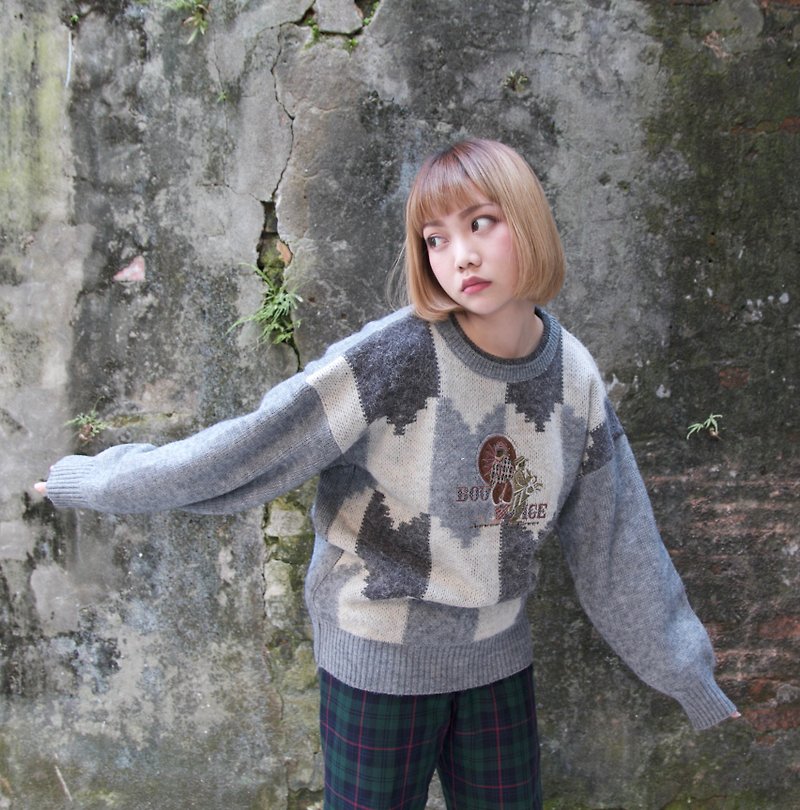 Back to Green:: 灰阶球童 //刺绣// vintage sweater （ST-26） - 男装针织衫/毛衣 - 棉．麻 灰色