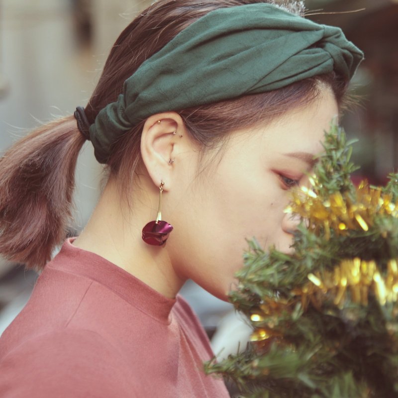 《圣诞品》深绿 刺绣缇花棉麻布／手工十字松紧发带 - 发饰 - 棉．麻 绿色