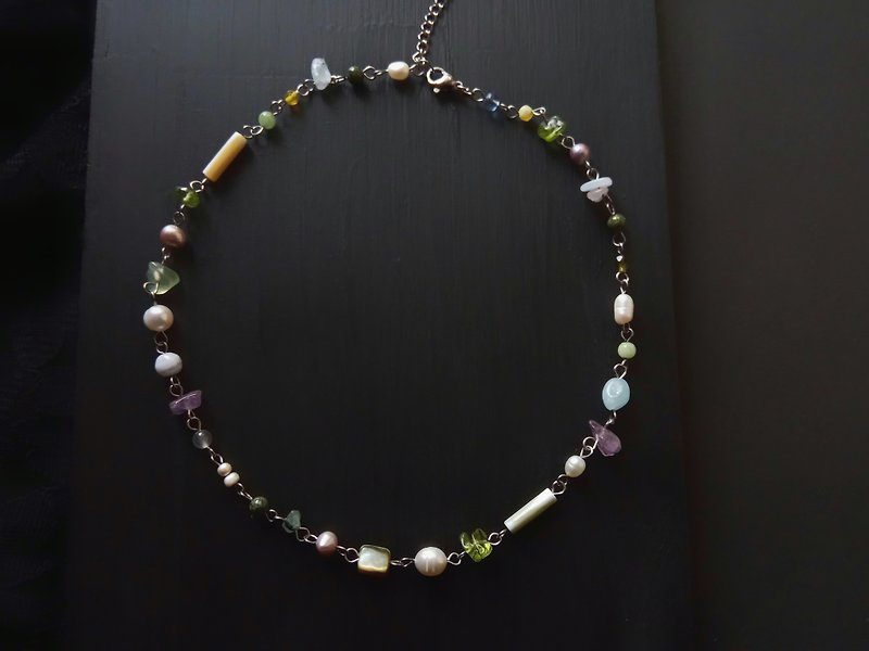 Mix gemstone necklace choker in light pastel colors and silver clasp - 项链 - 宝石 多色