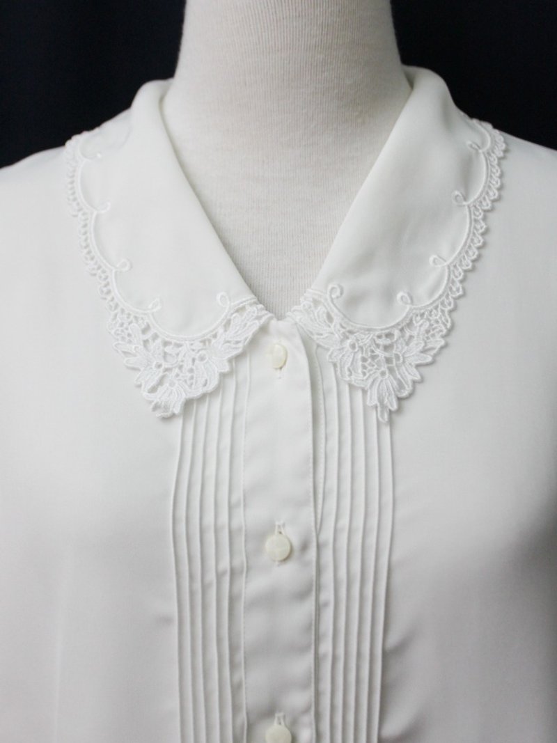 【RE0215T1750】日本制森林系蕾丝刺绣领白色古着衬衫 - 女装衬衫 - 聚酯纤维 白色