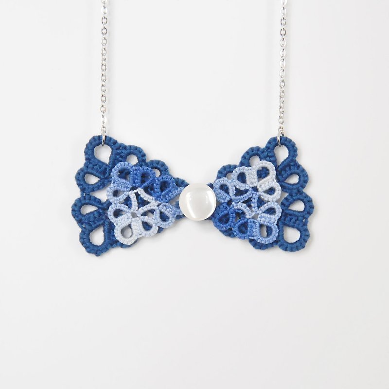 《订制》‘双双蝴蝶结’蓝蓝 梭编 项链‘Double Bow’Blue Blue Tatting Necklace - 颈链 - 绣线 蓝色