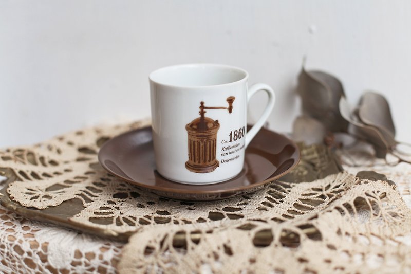 【好日恋物】1860/1890德国vintage双面磨豆机纪念咖啡杯组 - 咖啡杯/马克杯 - 瓷 白色