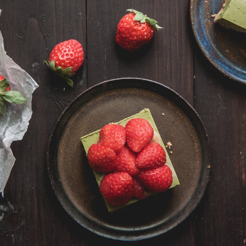 草莓抹茶奶酪 - 蛋糕/甜点 - 新鲜食材 红色