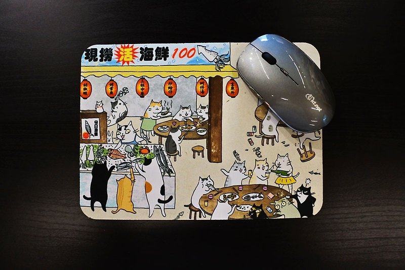 三猫小铺~热炒100鼠标垫(插画家:猫小姐) - 鼠标垫 - 聚酯纤维 