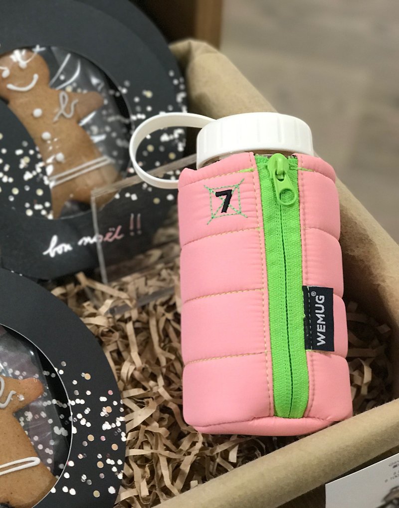 日本热销 设计 保护防热防湿 羽绒外套 随身瓶 水壶 - 粉红(套装) - 水壶/水瓶 - 塑料 粉红色