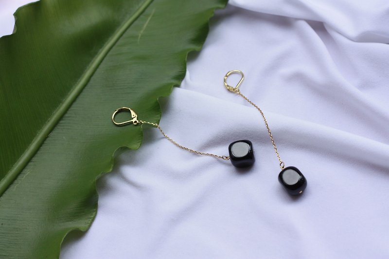 不规则方型黑玛瑙垂吊耳环 - 耳环/耳夹 - 宝石 黑色