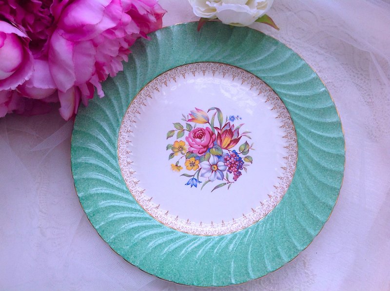 ♥安妮疯古物♥英国制骨瓷1950 年手绘花卉蛋糕盘~ 浪漫下午茶组合 - 其他 - 瓷 绿色