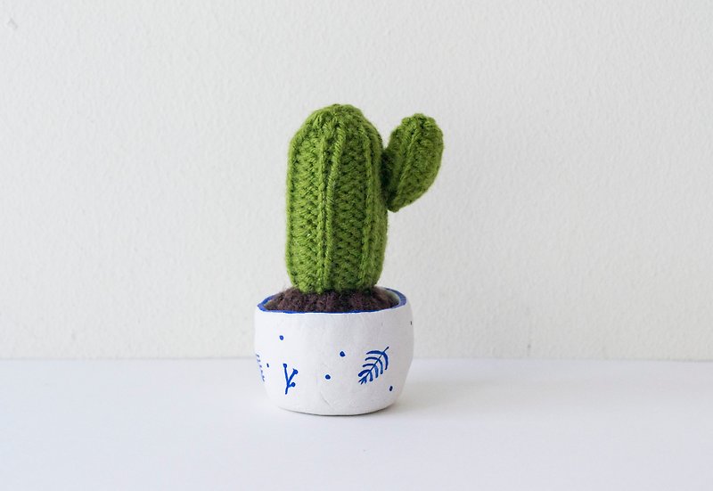 Miniature Knitted Cacti - home decor - 摆饰 - 其他材质 绿色