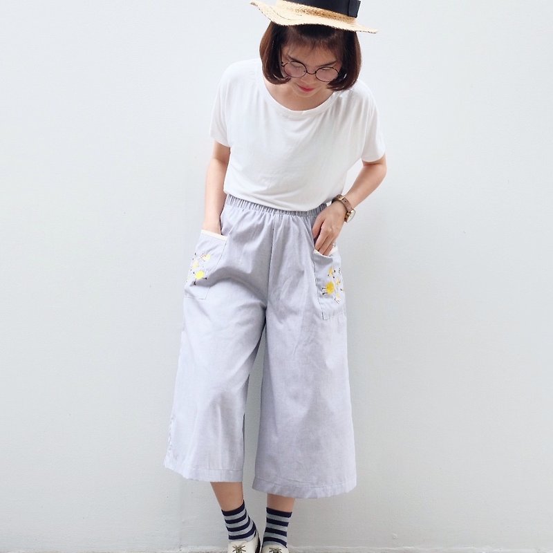 Elastic-waist Pants: lemon cake theme (light grey color) - 女装长裤 - 其他材质 灰色