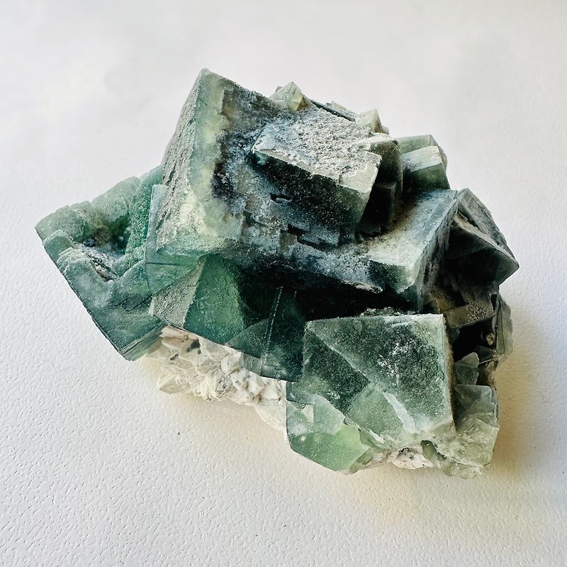 内蒙丝绸萤石 绿1•天才石•智慧•晶矿晶簇•指导灵•磁场净化 - 摆饰 - 其他材质 绿色
