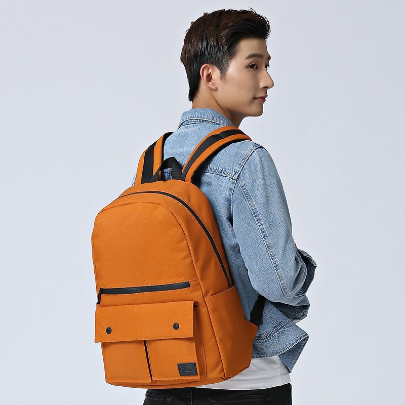 休闲运动形 后背包 超轻身 防泼水 香港品牌 Urbanist - 橙色 - 后背包/双肩包 - 防水材质 橘色
