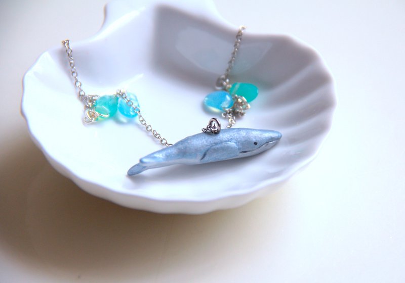 小蓝鲸水滴玻璃珠颈链 立体黏土项链 - 项链 - 粘土 蓝色
