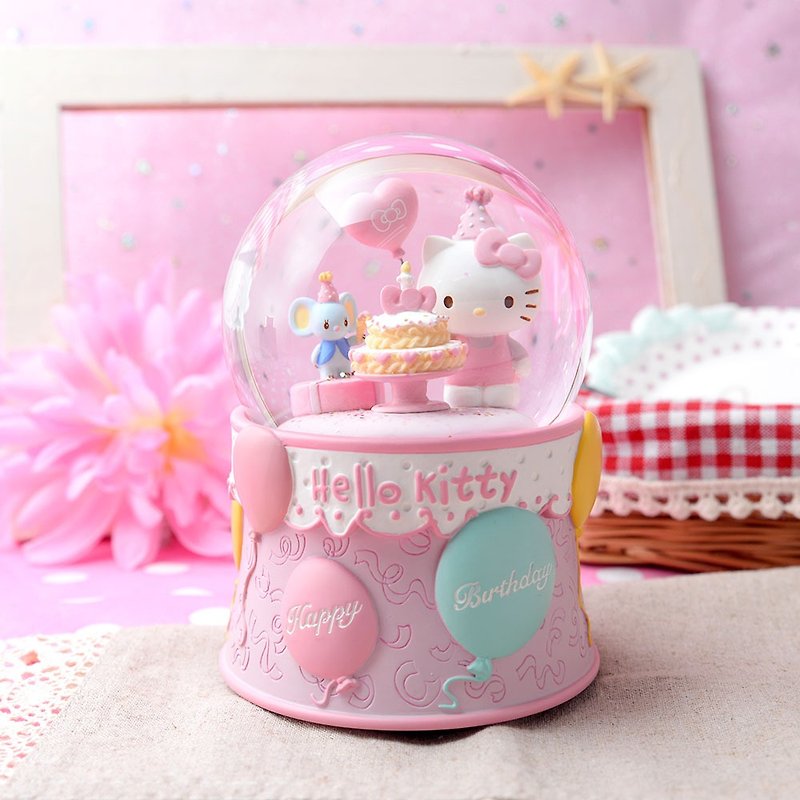 Hello Kitty 生日 水晶球音乐铃 生日礼物 生日蛋糕 圣诞礼物 - 摆饰 - 玻璃 