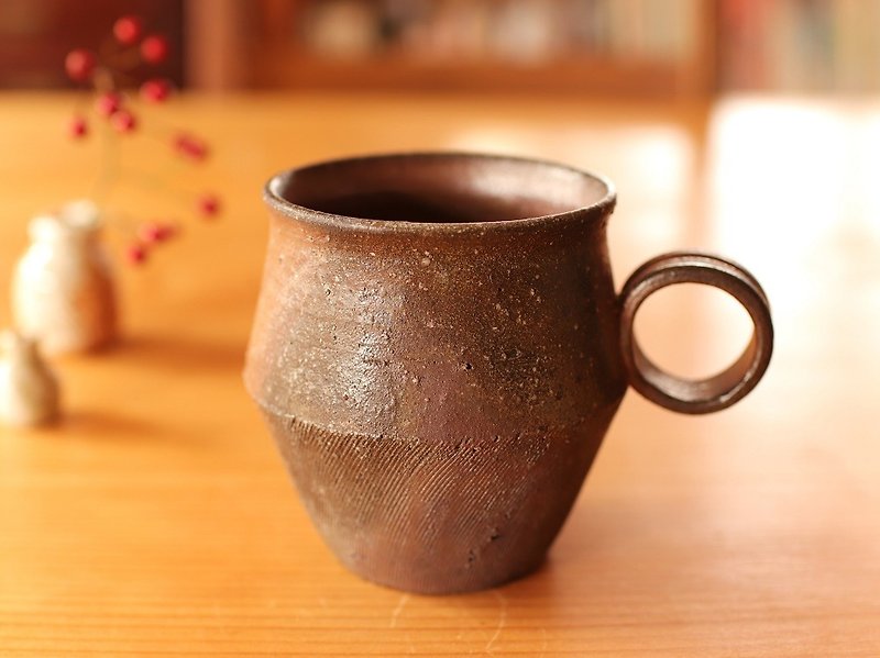備前 コーヒーカップ(野草)　c9-012 - 咖啡杯/马克杯 - 陶 咖啡色
