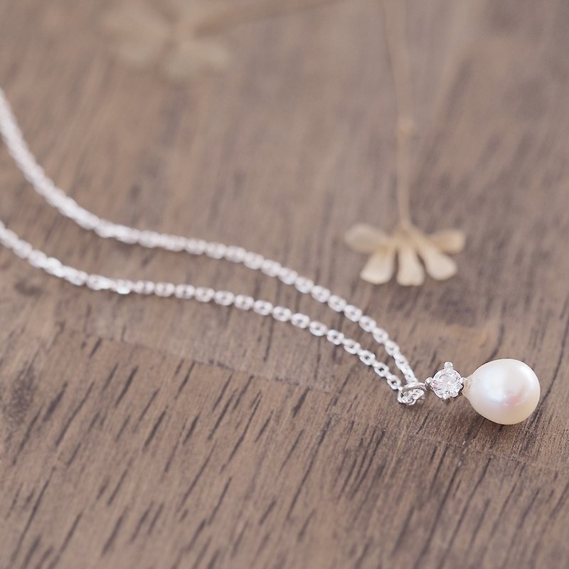 Dainty 真珠 ネックレス シルバー925 - 项链 - 其他金属 白色