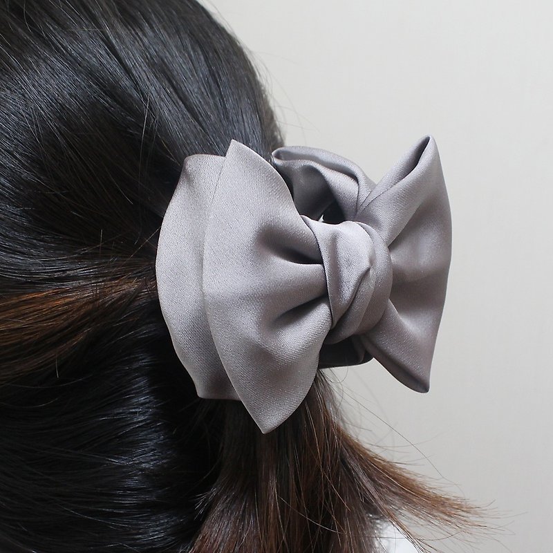 Gray Small ribbon Hair Jaws simple hair banana clip,medium ponytail clip - 发饰 - 其他材质 灰色