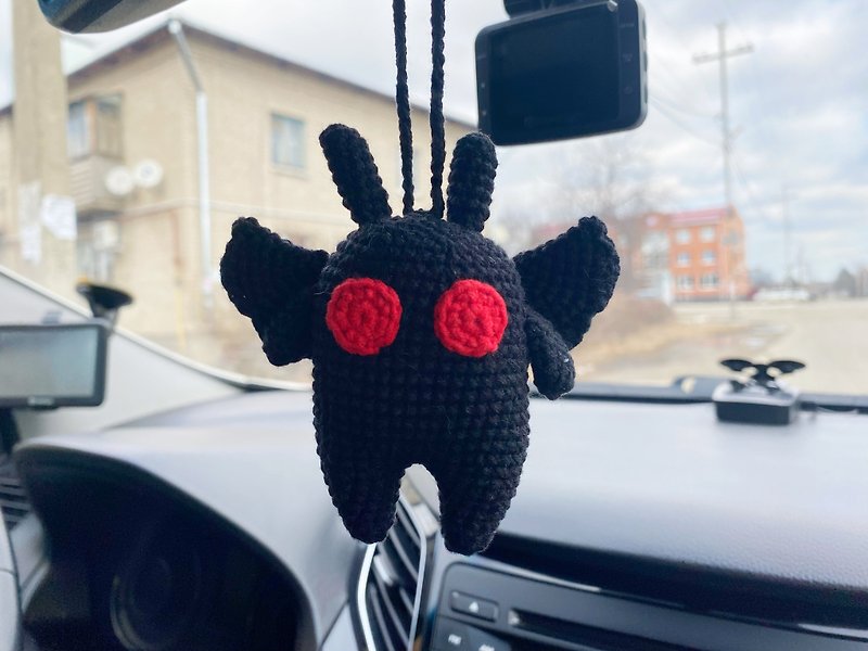 Moth crochet pattern, Crochet keychain pattern, Cute car accessories, Goth Decor - 手工艺教程/工具书 - 其他材质 