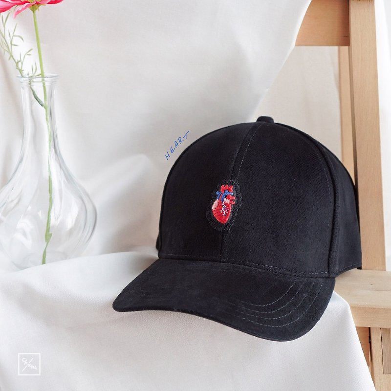 Black - Hand Embroidered Baseball Cap (personalizable) - 帽子 - 绣线 黑色