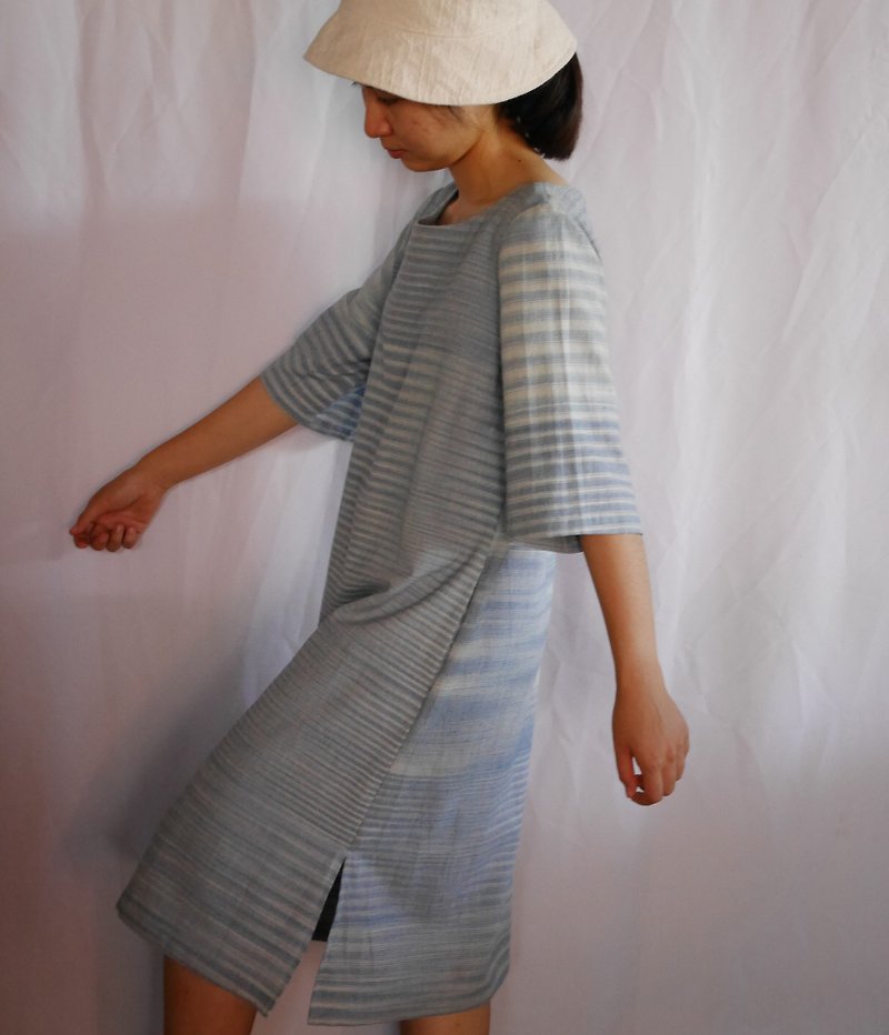 hand-woven cotton fabric with natural dyes long dress (indigo) y12 - 洋装/连衣裙 - 棉．麻 