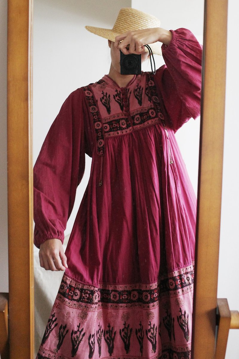 Vintage 70s 老印度手工盖印灯笼袖漂亮领口洋装 - 洋装/连衣裙 - 棉．麻 