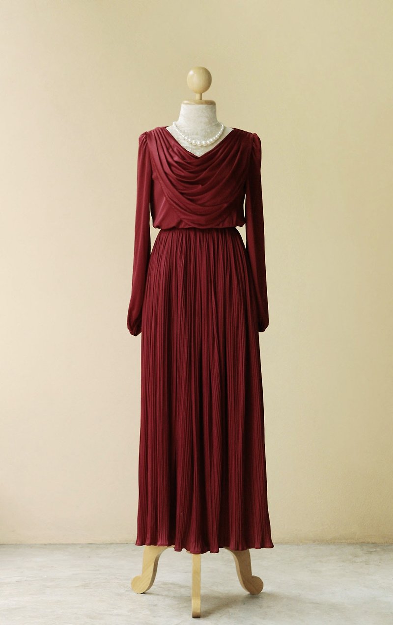 VINTAGE red maxi dress, Cowl neckline - 洋装/连衣裙 - 聚酯纤维 红色