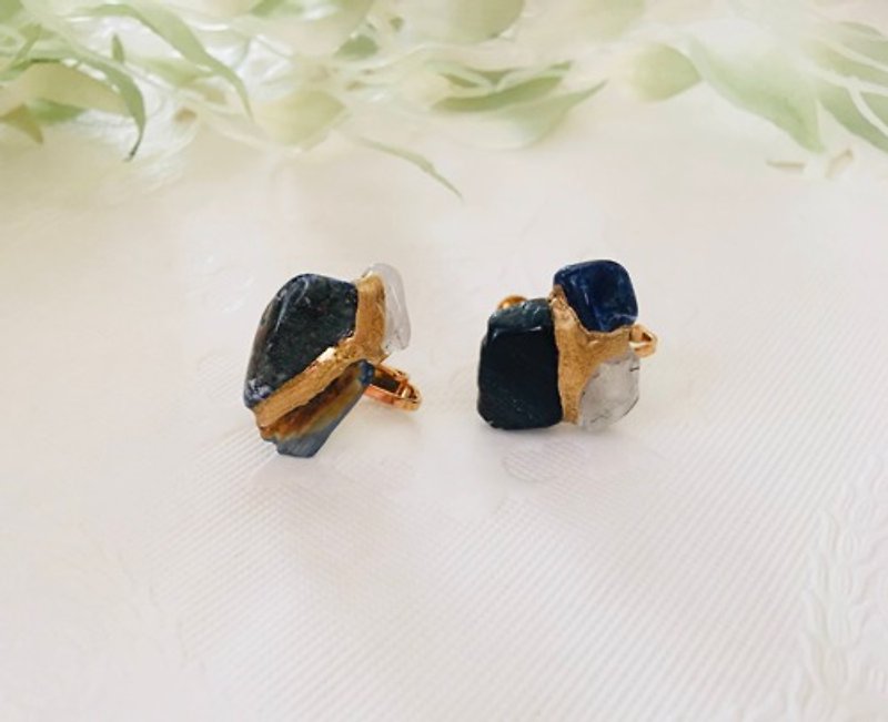 Kintsugi x natural stone earrings (Peter Sight, Rutile Quartz, Sodalite)