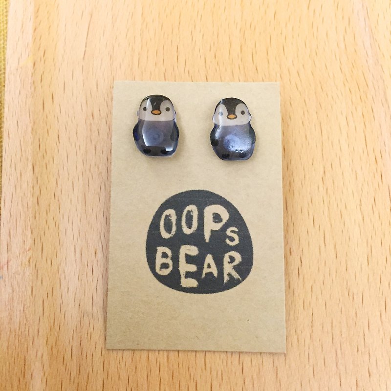 Oops bear - 小企鹅耳环 - 耳环/耳夹 - 压克力 黑色