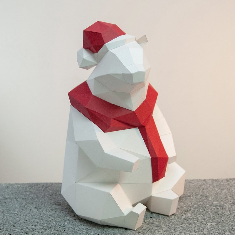DIY手作3D纸模型摆饰 圣诞节/小动物系列 - 圣诞北极熊 - 摆饰 - 纸 白色