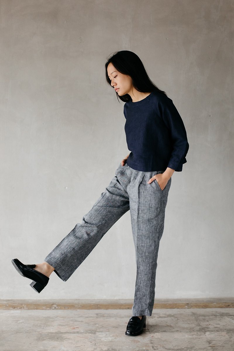 Slim Trousers in Grey Chambray Linen - 女装长裤 - 棉．麻 灰色