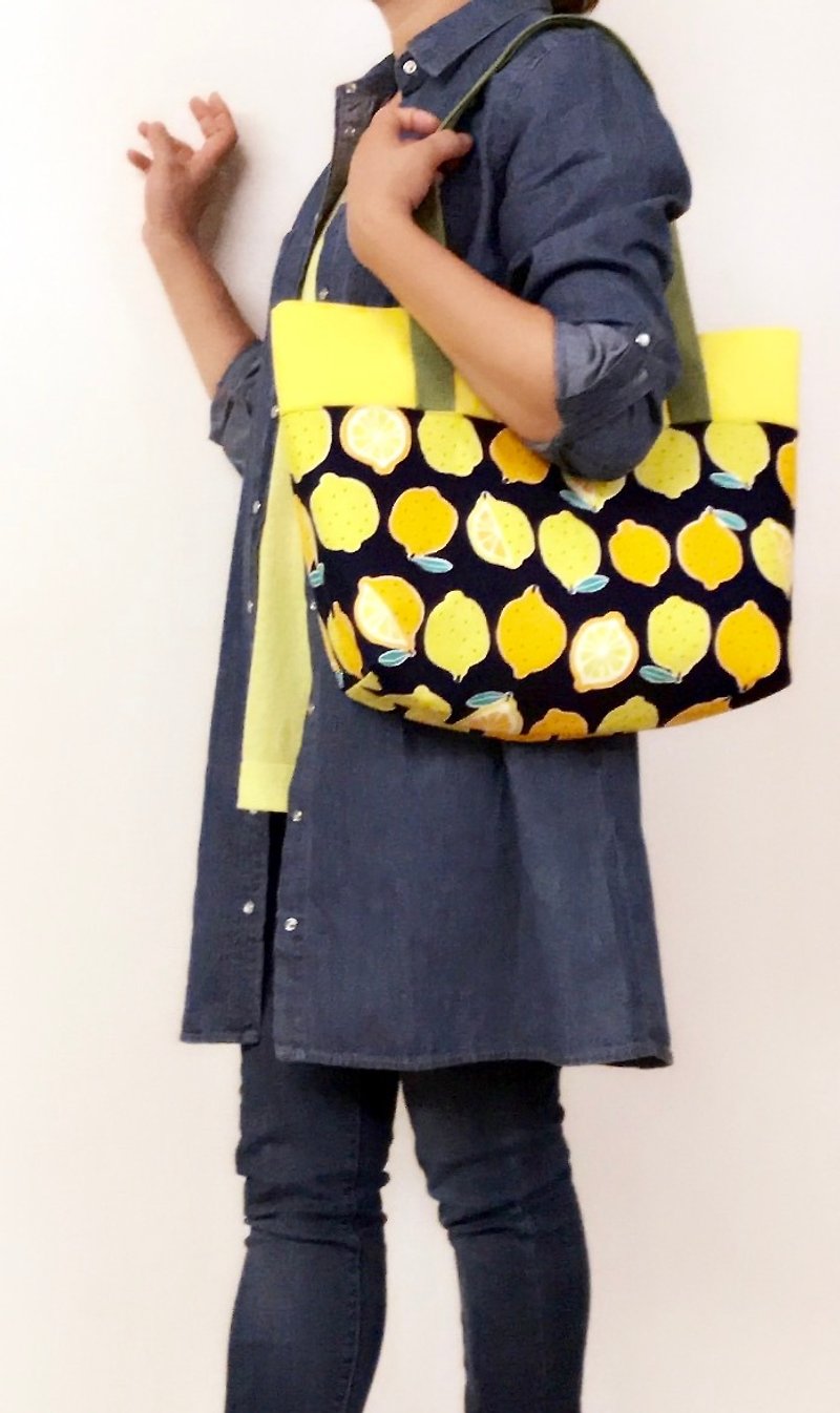 托特包-日本棉布印花-好多柠檬 - 侧背包/斜挎包 - 棉．麻 黄色