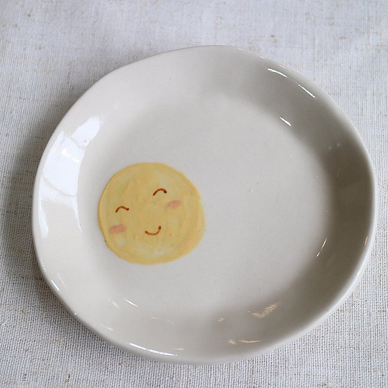 egg plate - 浅碟/小碟子 - 陶 